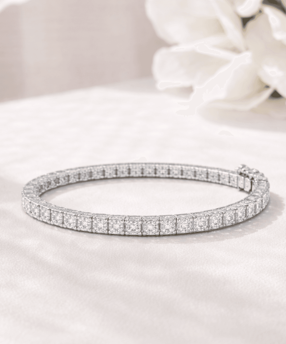 Princess Cut White Diamond Bracelet thumbnail 5
