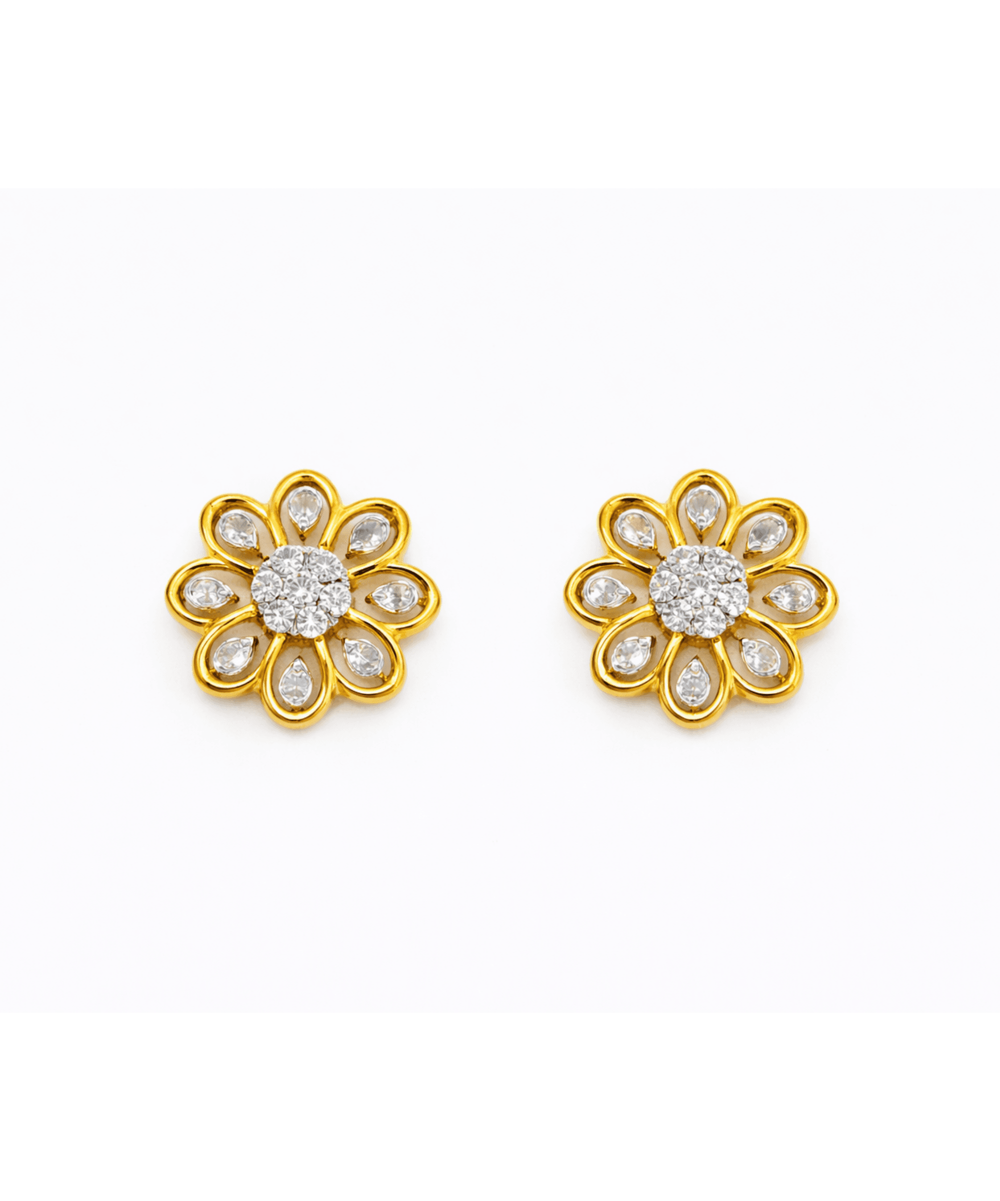 Daisy Bloom Stud Earrings alternate view